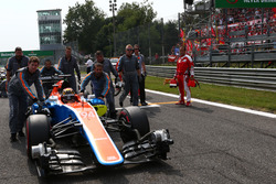 Pascal Wehrlein, Manor Racing MRT