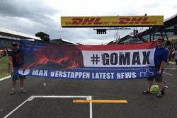 Spandoek #GoMax van fanclub Max Verstappen