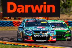 Craig Lowndes, Triple Eight Race Engineering Holden