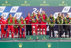 LMGT Am podium: class winners #62 Scuderia Corsa Ferrari 458 Italia: Bill Sweedler, Jeff Segal, Town