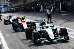 Lewis Hamilton, Mercedes AMG F1 W07 Hybrid