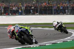 Valentino Rossi, Yamaha Factory Racing; Marc Marquez, Repsol Honda Team