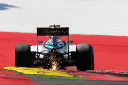 Felipe Massa, Williams FW38 sends sparks flying