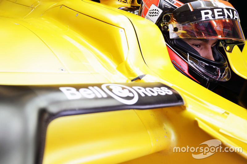 Esteban Ocon Renault Sport F1 Team RS16 test pilotu