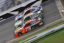 Martin Truex Jr., Furniture Row Racing Toyota, Casey Mears, Germain Racing Chevrolet, Jimmie Johnson, Hendrick Motorsports Chevrolet