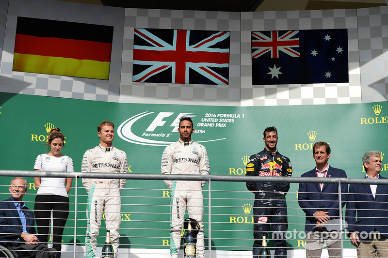 The podium (L to R): Nico Rosberg, Mercedes AMG F1, second; Lewis Hamilton, Mercedes AMG F1, race winner; Daniel Ricciardo, Red Bull Racing, third