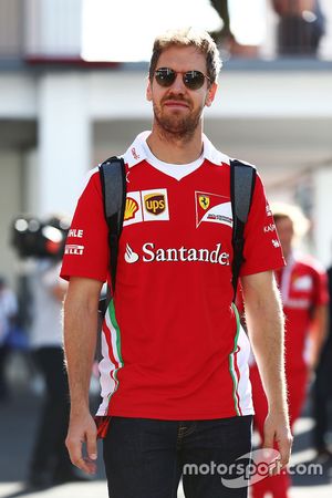 Sebastian Vettel, Ferrari avec les médias