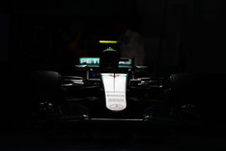 Машина Mercedes AMG F1 W07 Нико Росберга