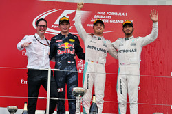 The podium (L to R): Andrew Shovlin, Mercedes AMG F1 Engineer; second place Max Verstappen, Red Bull