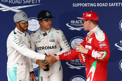 Qualifying top three in parc ferme (L to R): second place Lewis Hamilton, Mercedes AMG F1; Polesitter Nico Rosberg, Mercedes AMG F1; third position Kimi Raikkonen, Ferrari
