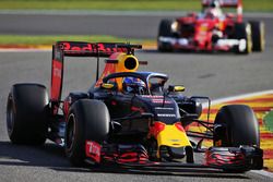 Designstudie: Red Bull RB12 mit Halo