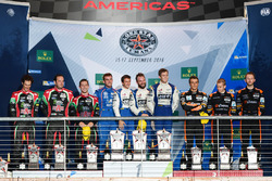 Podium LMP2 : première place Gustavo Menezes, Nicolas Lapierre, Stéphane Richelmi, Signatech, deuxième place Ricardo Gonzalez, Filipe Albuquerque, Bruno Senna, RGR Sport by Morand, troisième place Roman Rusinov, Alex Brundle, René Rast, G-Drive Racing