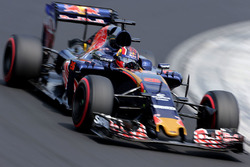 Даниил Квят, Scuderia Toro Rosso