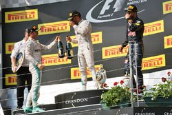Podium: winner Lewis Hamilton, Mercedes AMG F1 Team, second place Nico Rosberg, Mercedes AMG F1 Team, third place Daniel Ricciardo, Red Bull Racing