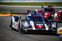 #1 Porsche Team Porsche 919 Hybrid: Timo Bernhard, Mark Webber, Brendon Hartley