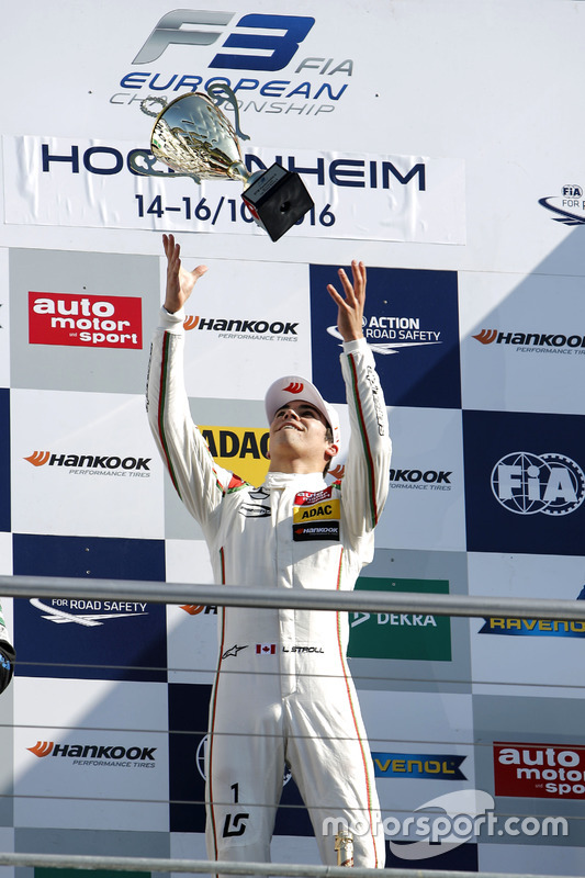 Podium : le vainqueur Lance Stroll, Prema Powerteam Dallara F312 - Mercedes-Benz