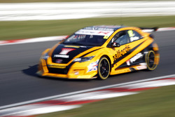 Gordon Shedden, Halfords Yuasa Racing