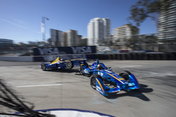 Incidente: Robin Frijns, Amlin Andretti, e Sébastien Buemi, Renault e.dams