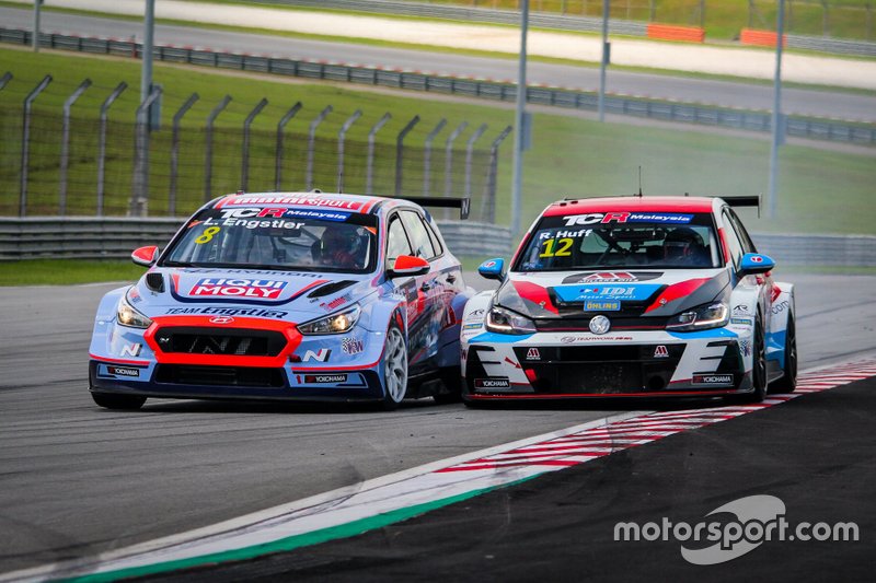 Luca Engstler, Team Engstler, Hyundai i30 N TCR, e Rob Huff, TeamWork Motorsport, Volkswagen Golf GTI TCR