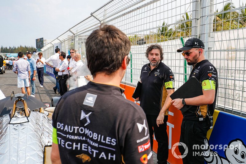 Membri del team DS TECHEETAH in griglia di partenza