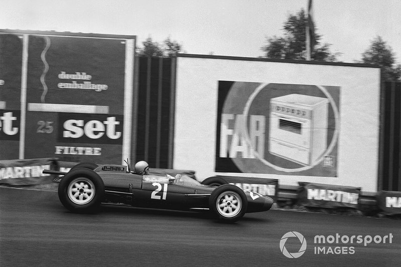 Chris Amon, Reg Parnell Racing