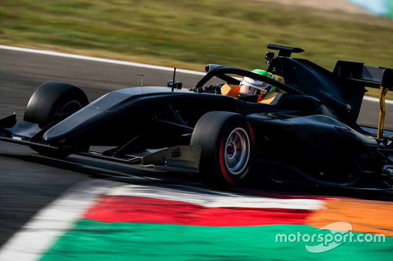 Leonardo Pulcini, Hitech Grand Prix