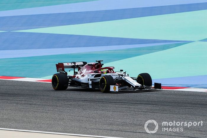 Antonio Giovinazzi, Alfa Romeo Racing C38 