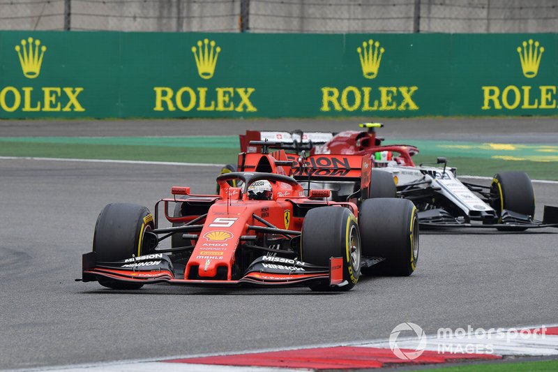 Sebastian Vettel, Ferrari SF90, Antonio Giovinazzi, Alfa Romeo Racing C38