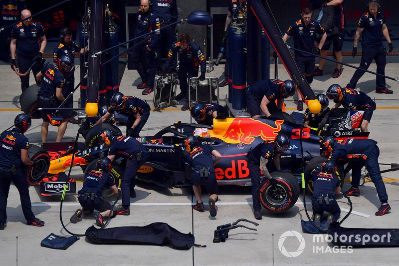 Max Verstappen, Red Bull Racing RB15, in the pit lane