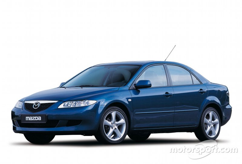 Перша генерація Mazda 6. Роки виробництва: 2002-2008.
