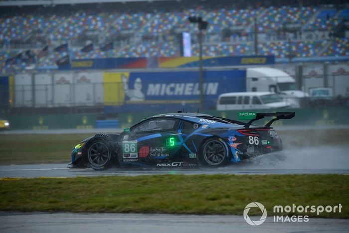 #86 Meyer Shank Racing w/ Curb-Agajanian Acura NSX GT3, GTD: Mario Farnbacher, Trent Hindman, Justin Marks, AJ Allmendinger