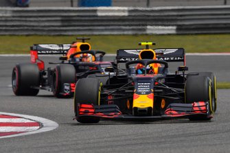 Pierre Gasly, Red Bull Racing RB15, Max Verstappen, Red Bull Racing RB15