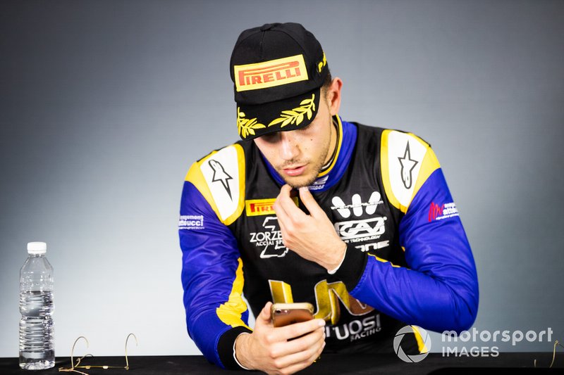 Luca Ghiotto, UNI VIRTUOSI
