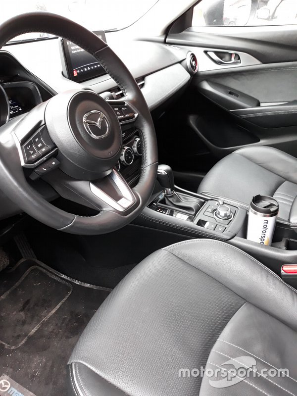 Інтер'єр в Mazda CX-3