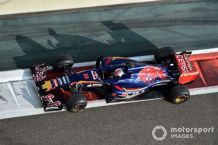 2015: Toro Rosso Renault STR10