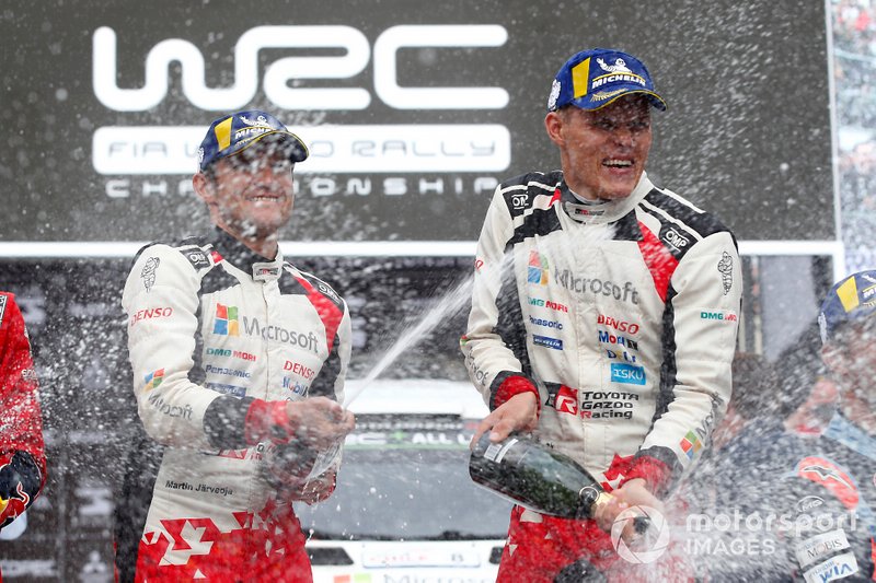 Podium: Winner Ott Tänak, Martin Järveoja, Toyota Gazoo Racing WRT Toyota Yaris WRC