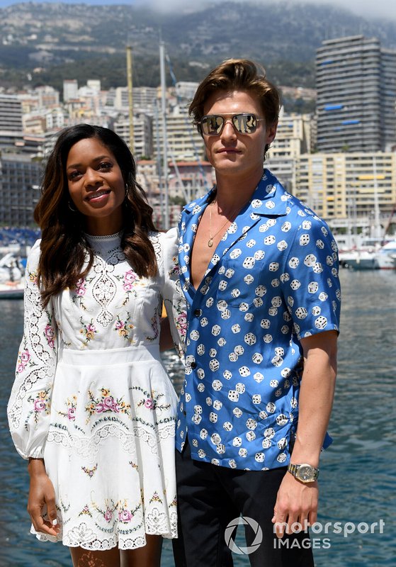 Naomi Harris, Oliver Cheshire