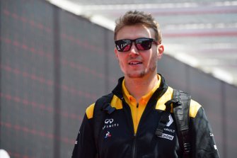 Sergey Sirotkin, Renault
