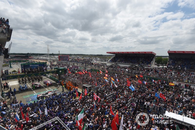 Winners #8 Toyota Gazoo Racing Toyota TS050: Sébastien Buemi, Kazuki Nakajima, Fernando Alonso, second place #7 Toyota Gazoo Racing Toyota TS050: Mike Conway, Kamui Kobayashi, Jose Maria Lopez, third place #11 SMP Racing BR Engineering BR1: Mikhail Aleshin, Vitaly Petrov, Stoffel Vandoorne