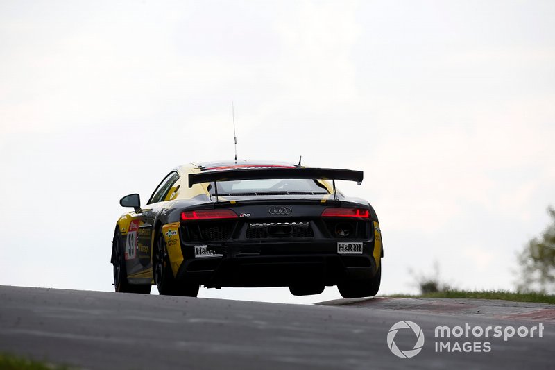 #53 Giti Tire Motorsport by WS Racing Audi R8 LMS GT4: Xiaole Rainey HE, Yat Shing S. Wong, Cheuk Wai Andy Yan