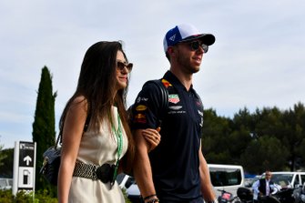 Pierre Gasly, Red Bull Racing arrives with his girlfriend Caterina Masetti Zannini