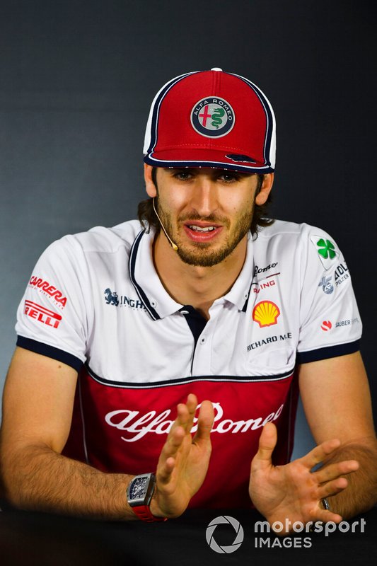 Antonio Giovinazzi, Alfa Romeo Racing lors de la conférence de presse
