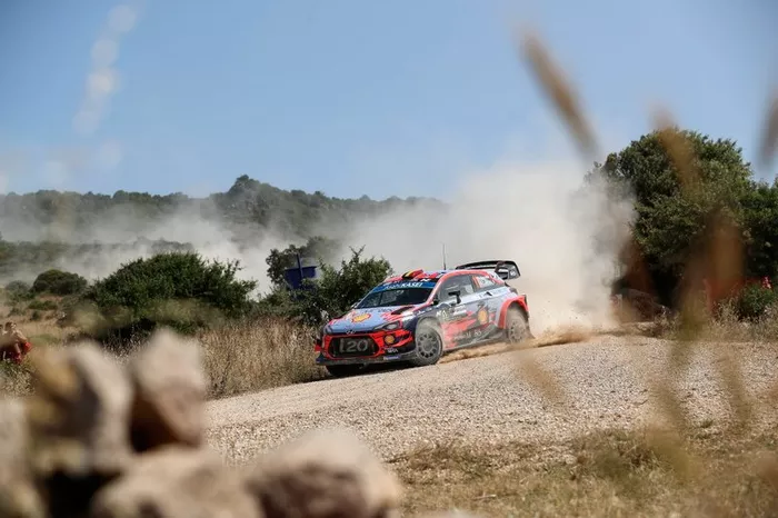 Thierry Neuville, Nicolas Gilsoul, Hyundai Motorsport Hyundai i20 Coupe WRC