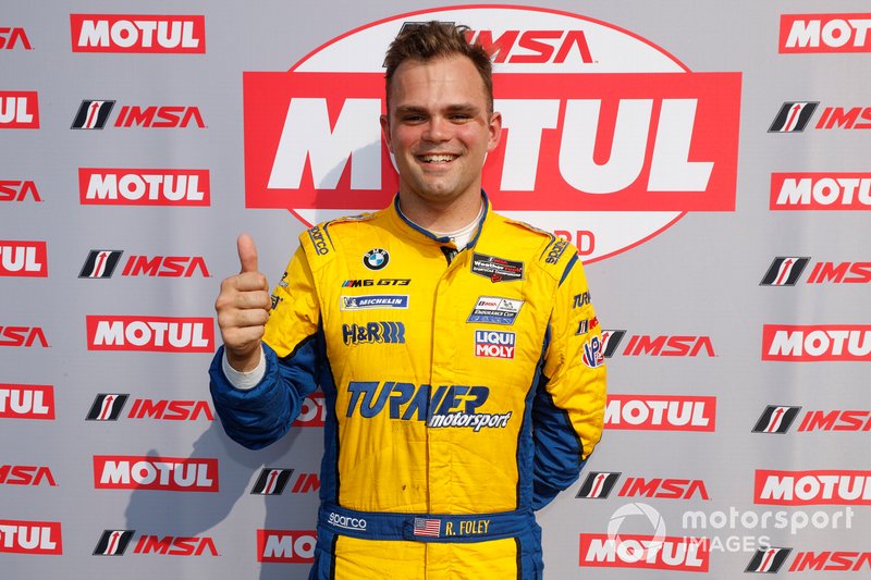 Il vincitore del pole Award #96 Turner Motorsport BMW M6 GT3, GTD: Robby Foley