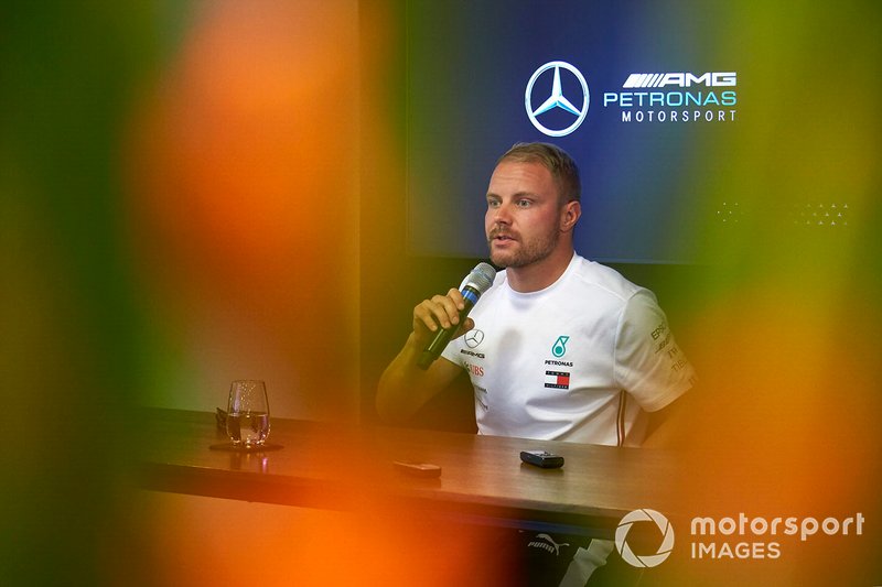 Valtteri Bottas, Mercedes AMG F1, ad una conferenza stampa