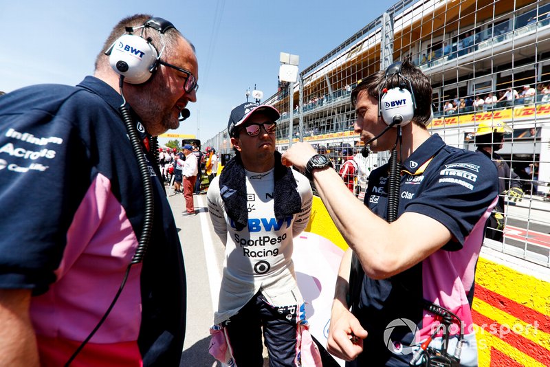 Sergio Perez, Racing Point, on the grid with team mates
