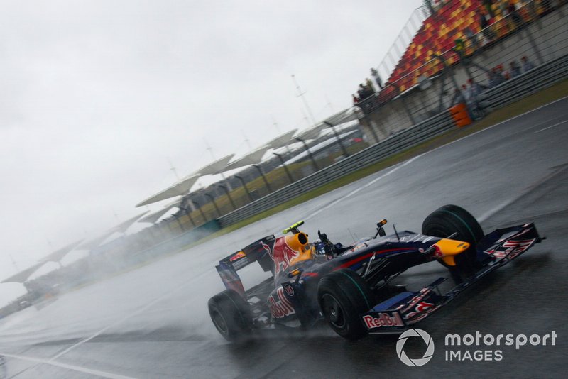 Sebastian Vettel, Red Bull Racing RB5 celebrates victory