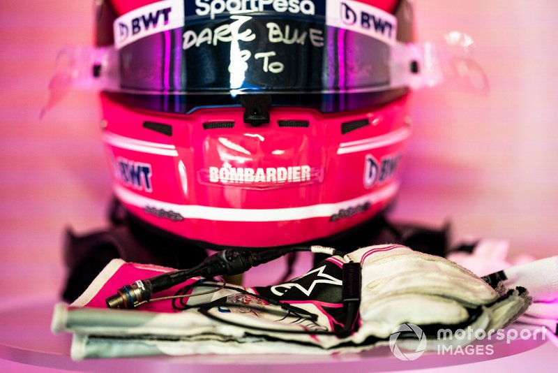 The gloves and helmet of Lance Stroll, Racing Point