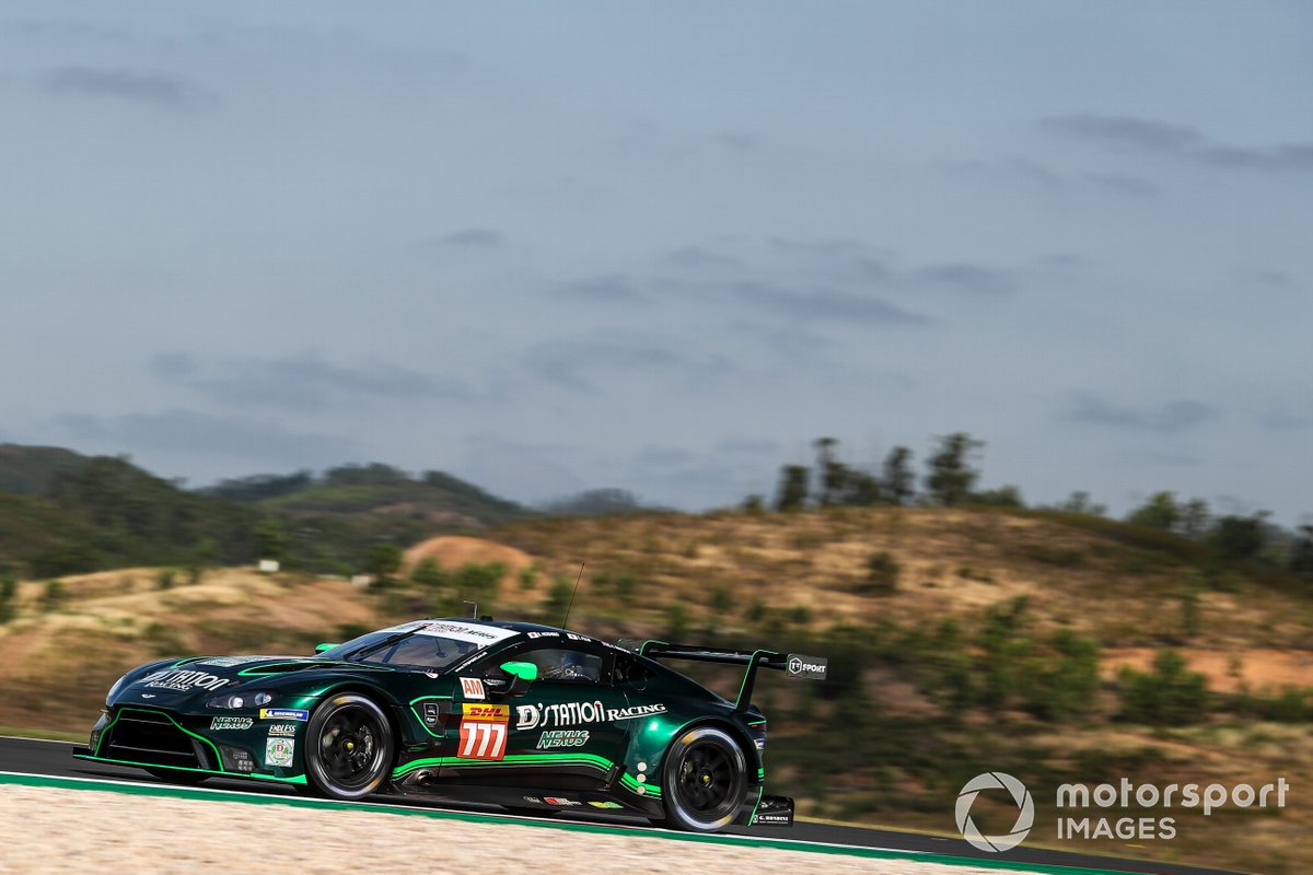 #777 D'Station Racing Aston Martin Vantage AMR: Satoshi Hoshino, Tomonobu Fujii, Andrew Watson