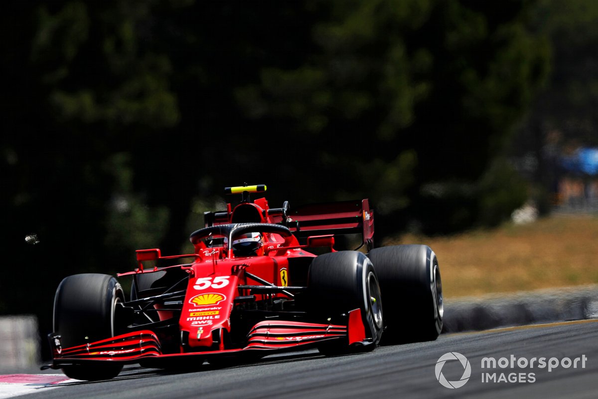 Carlos Sainz Jr., Ferrari SF21